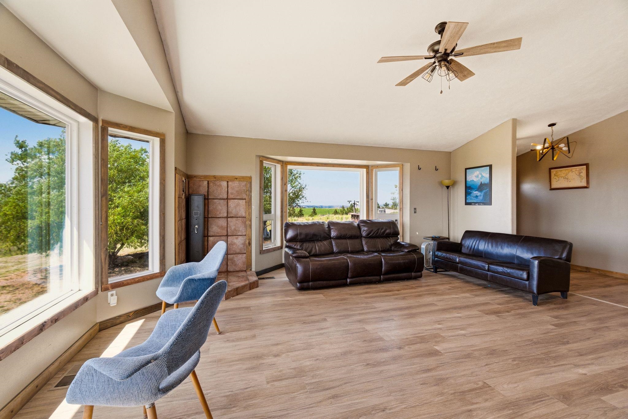 36127 Hart Road Davenport, WA 99122 - Photo 12 of 48