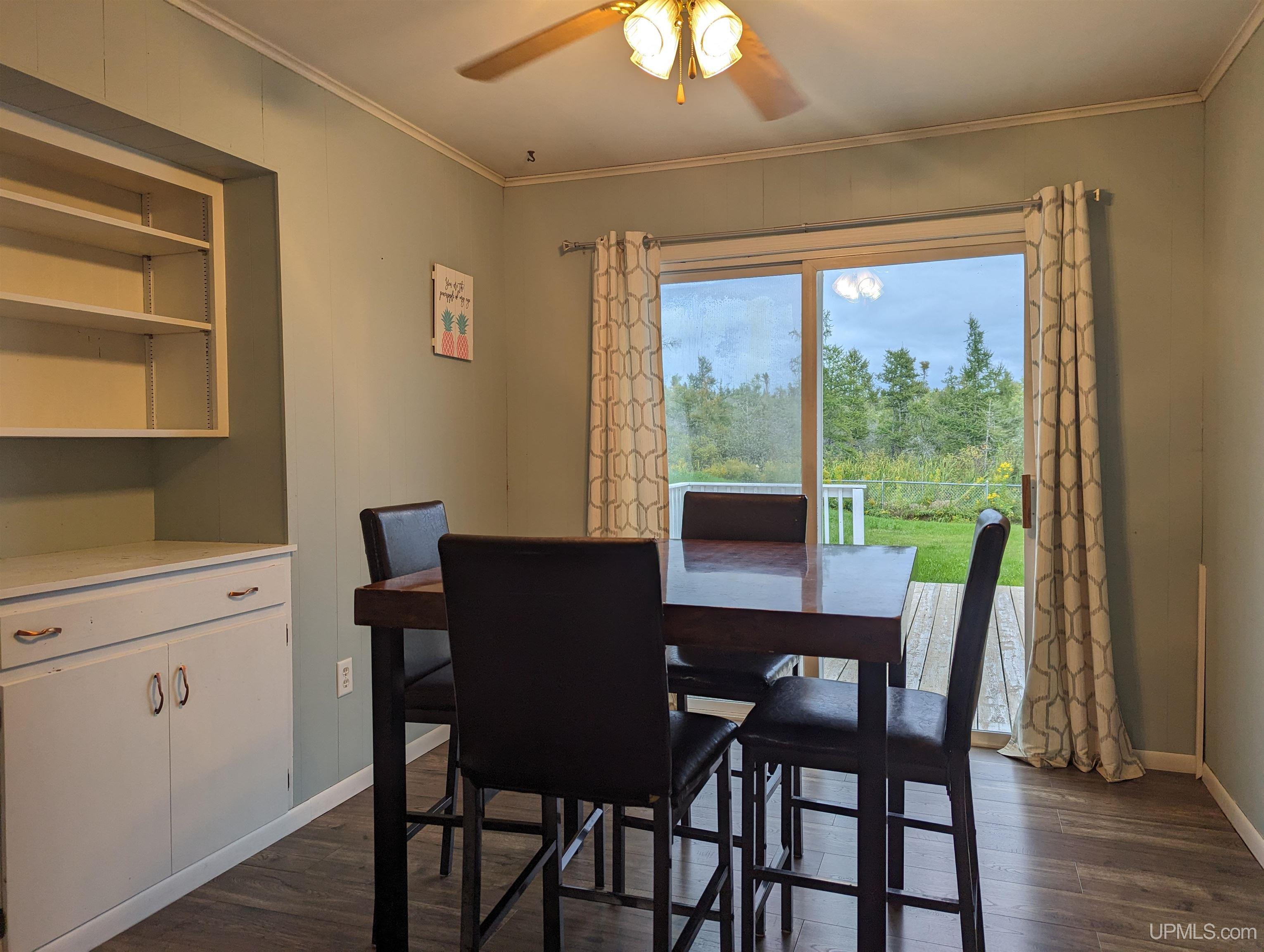 9450 25 Rd Garden Garden, MI 49835 - Photo 9 of 32