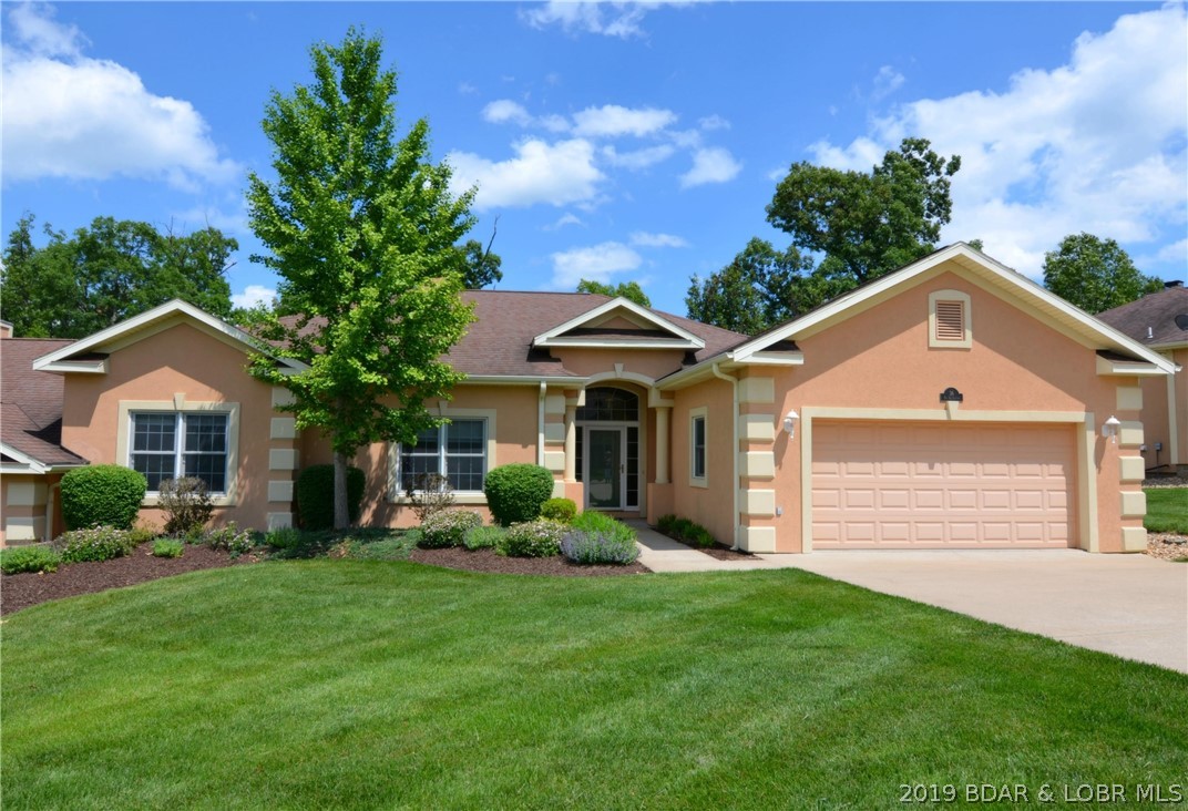 36 Via Da Contro Sunrise Beach, MO 65079 - Photo 1 of 1 Nice flat driveway and close to the Club House, Go