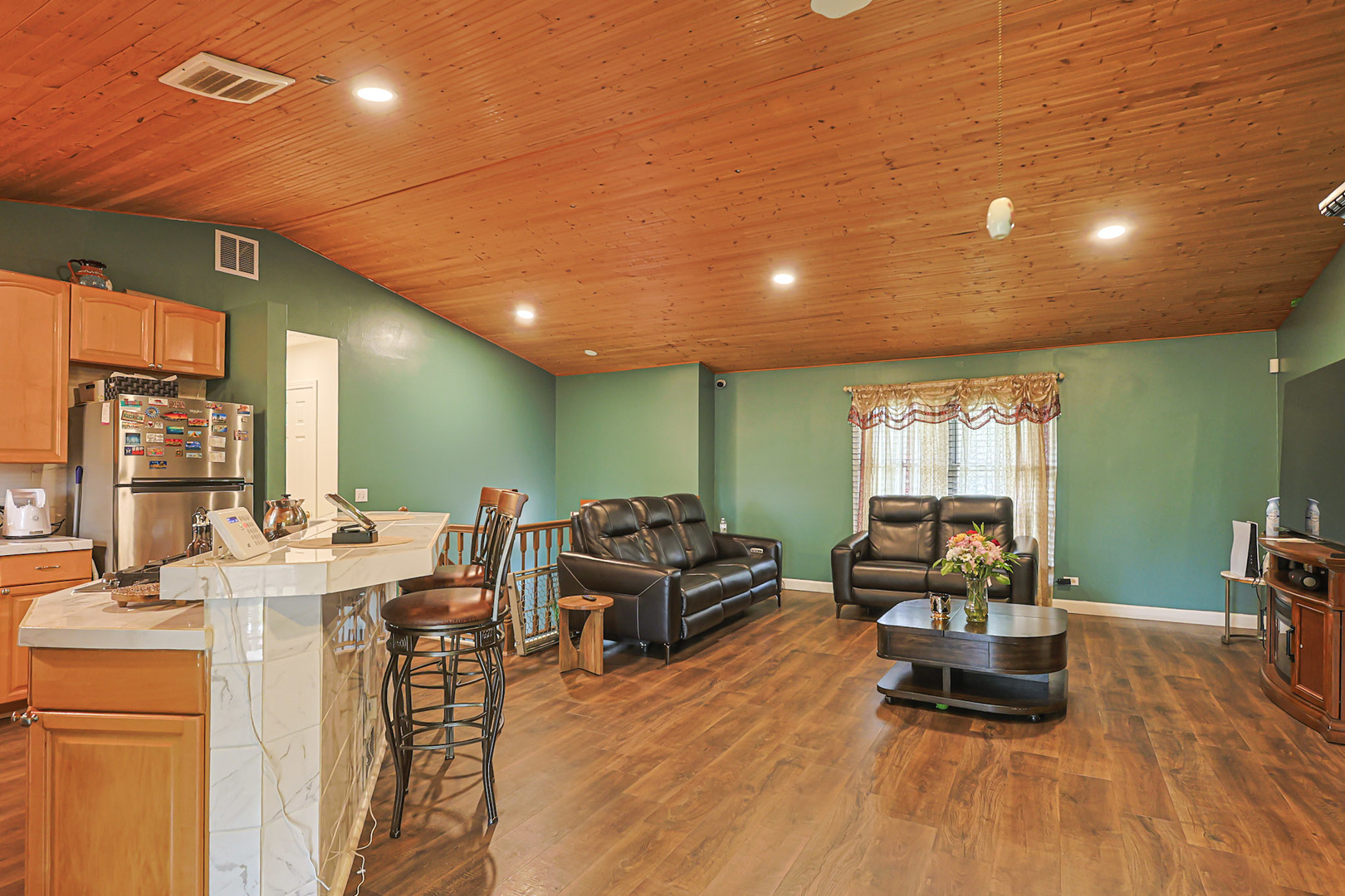 9012 Swanson Road Crystal Lake, IL 60014 - Photo 25 of 40
