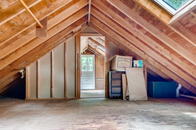 345 N Road Chilmark, MA 02535 - Photo 24 of 26 a view of a house with door and stairs