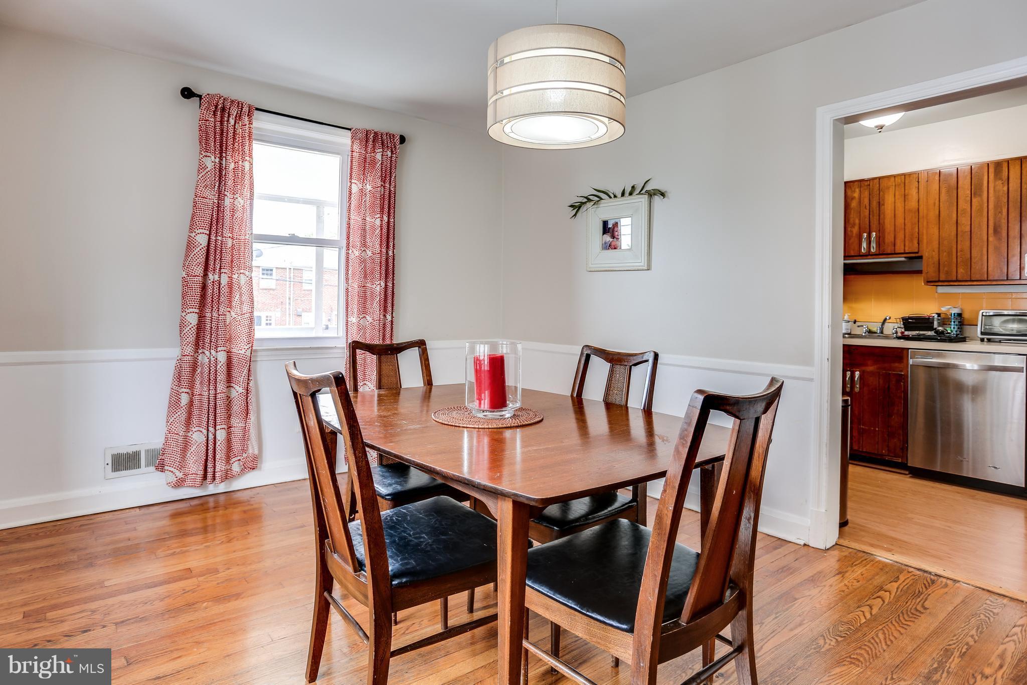 1627 Thetford Road Baltimore, MD 21286 - Photo 9 of 27 Dining Room