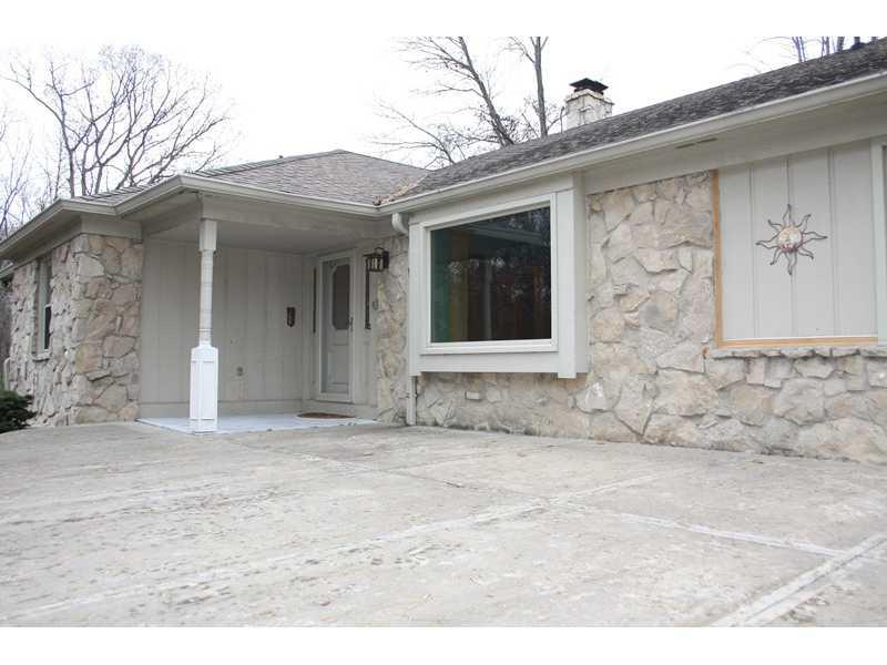 6409 Johnson Road Indianapolis, IN 46220 - Photo 2 of 24 Gallery Image 2