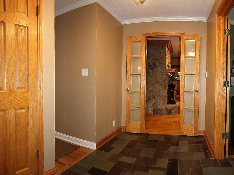 6409 Johnson Road Indianapolis, IN 46220 - Photo 3 of 24 Gallery Image 3