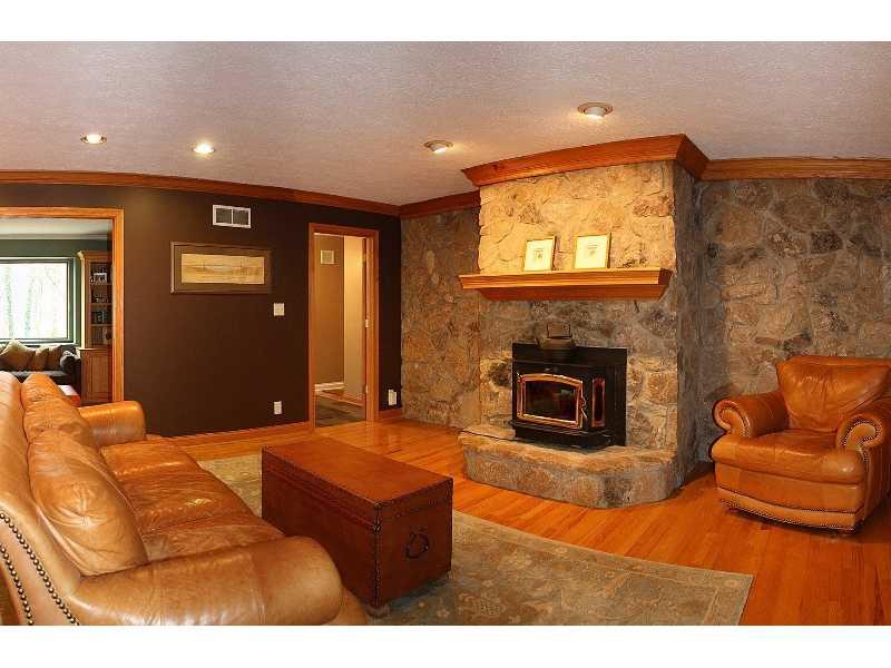 6409 Johnson Road Indianapolis, IN 46220 - Photo 5 of 24 Gallery Image 5