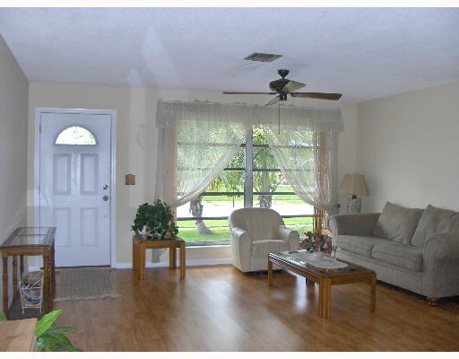 19 Ridgewood Circle Tequesta, FL 33469 - Photo 2 of 8 Additional Photo