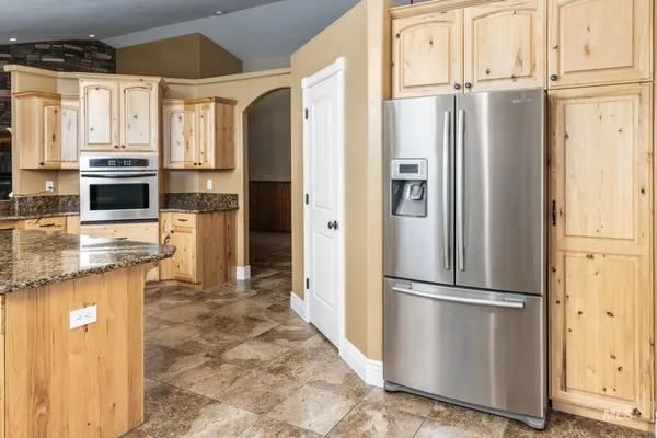 $1,099,000 | 26125 South Old Malad Highway, Downey, ID 83234