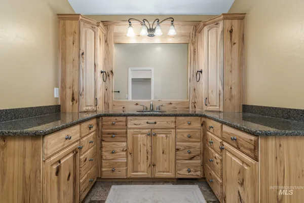 $1,099,000 | 26125 South Old Malad Highway, Downey, ID 83234