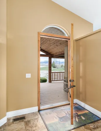 $1,099,000 | 26125 South Old Malad Highway, Downey, ID 83234