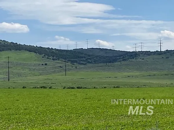 $1,099,000 | 26125 South Old Malad Highway, Downey, ID 83234