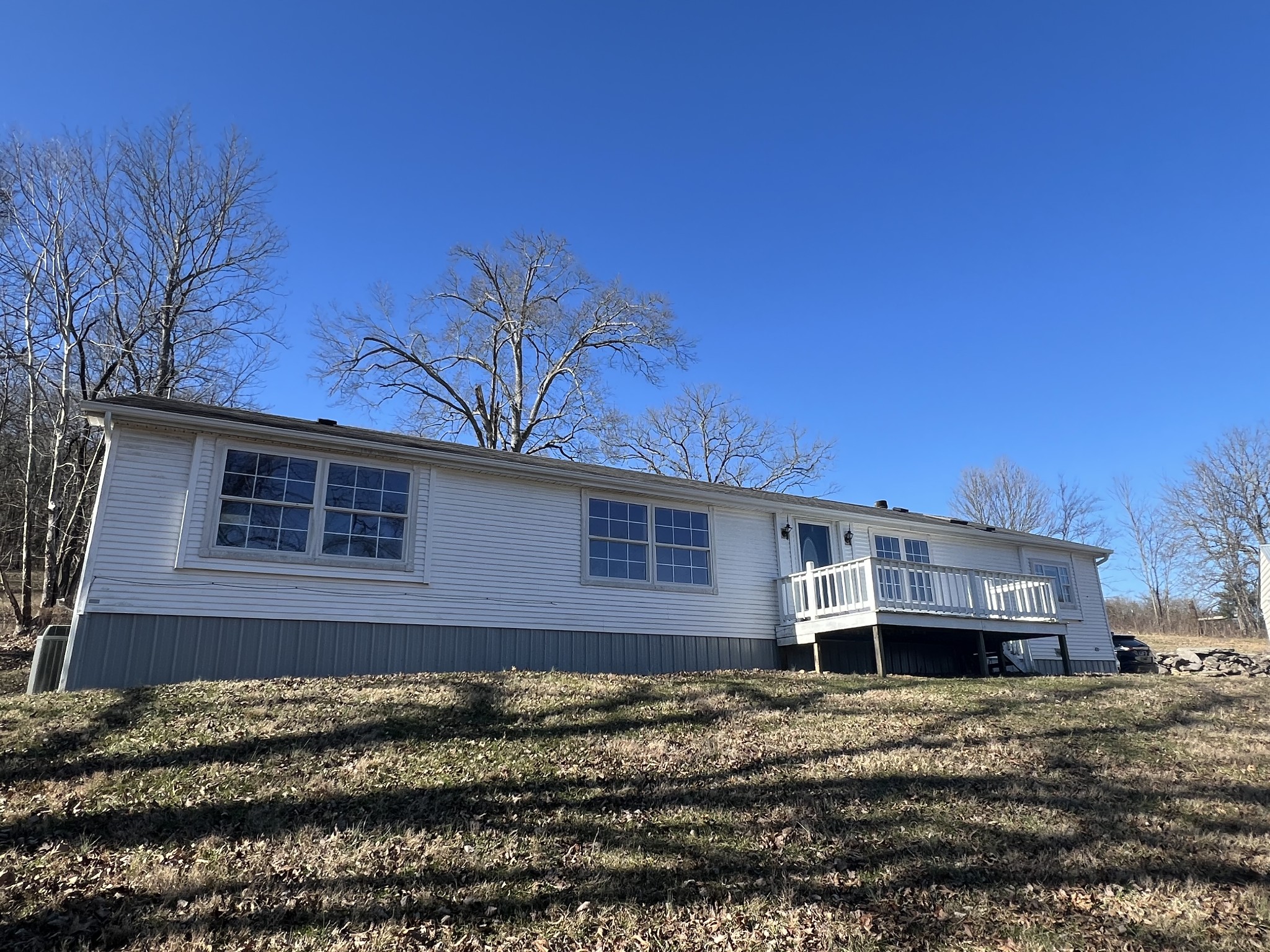 697 Club Springs Road Buffalo Valley, TN 38548 - Photo 2 of 29
