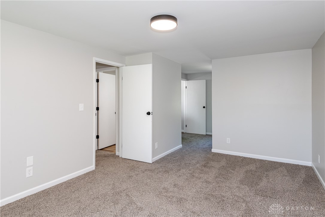 310 Village Square Road Dayton, OH 45458 - Photo 35 of 66 Gallery Image 35