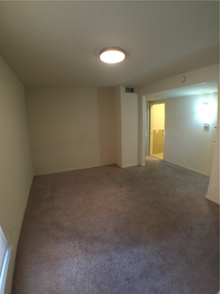 2800 Cole Street, Unit 103C Austin, TX 78705 - Photo 11 of 16