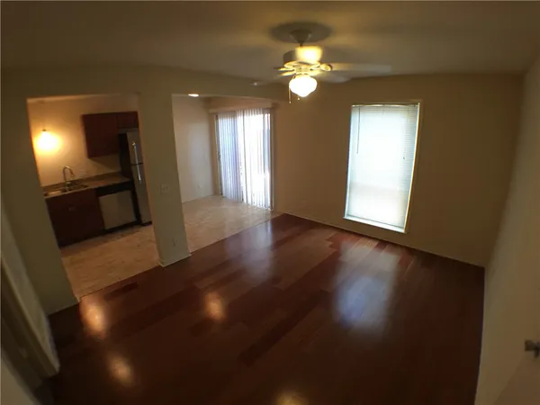 $1,075 | 2800 Cole Street, Unit 103C, Austin, TX 78705