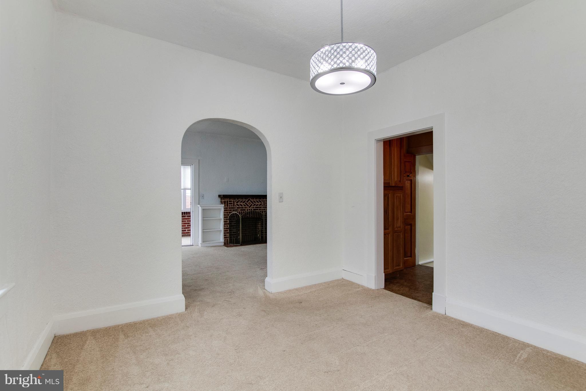 630 Plymouth Road Baltimore, MD 21229 - Photo 8 of 30 Dining Room
