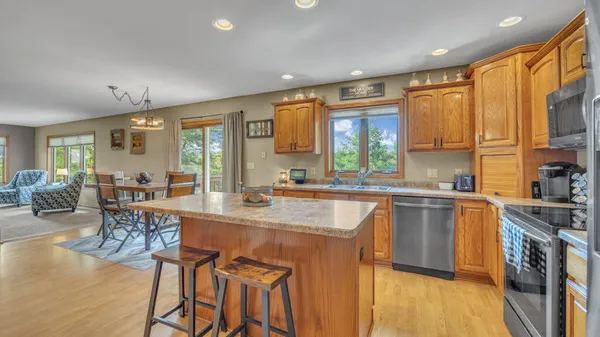 $459,900 | 1138 Prairie Road, Plymouth, WI 53073