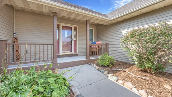 $459,900 | 1138 Prairie Road, Plymouth, WI 53073