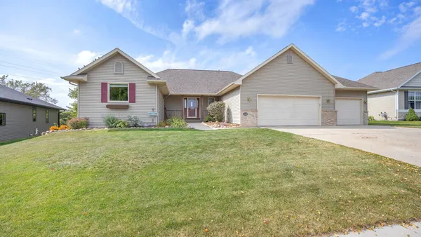 $459,900 | 1138 Prairie Road, Plymouth, WI 53073