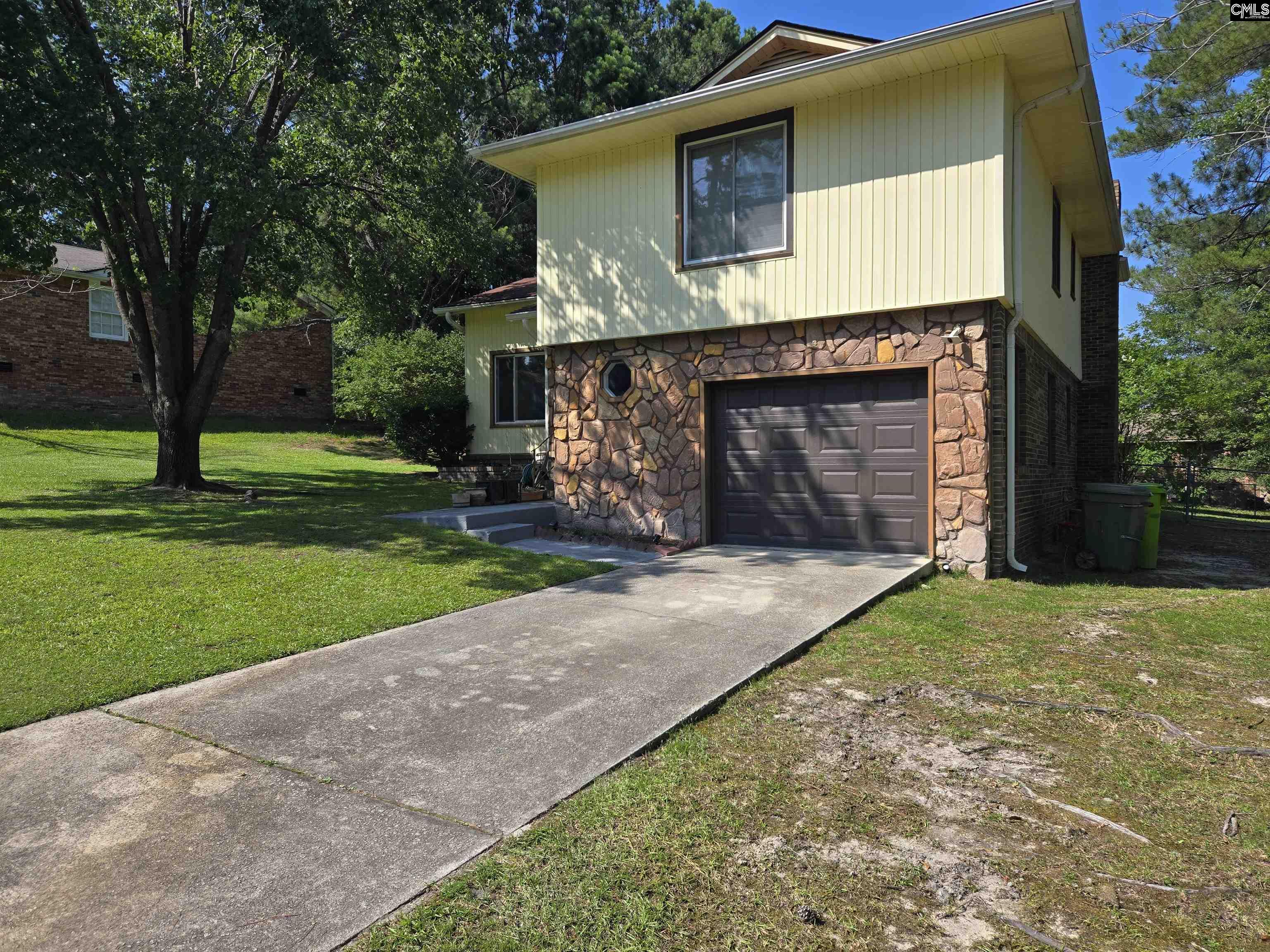 116 Folkstone Road Columbia, SC 29223 - Photo 2 of 25