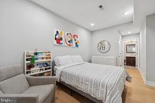$3,200 | 700-00 Moyer Street, Unit 210, Philadelphia, PA 19125