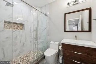 $3,200 | 700-00 Moyer Street, Unit 210, Philadelphia, PA 19125