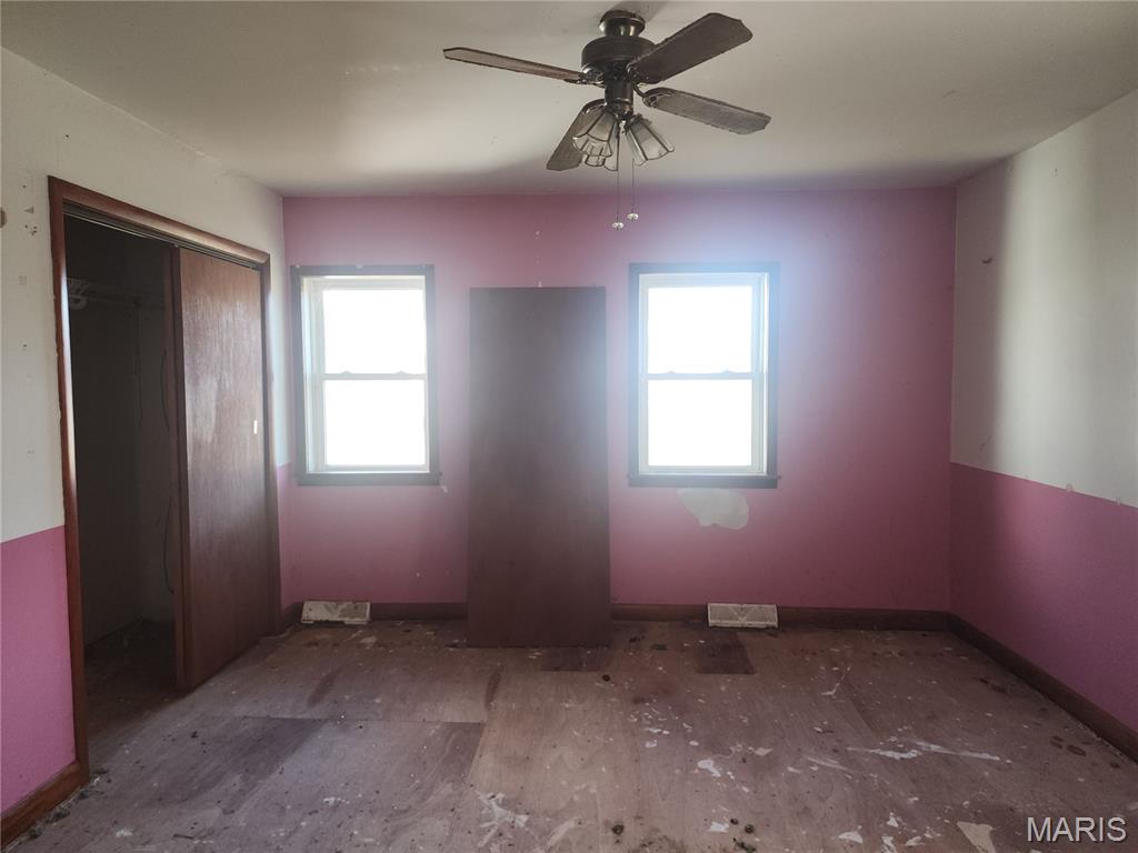 405 Washington Street Kane, IL 62054 - Photo 24 of 33