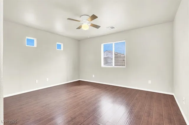 $1,800 | 6909 Graceful Cloud Avenue, Las Vegas, NV 89122