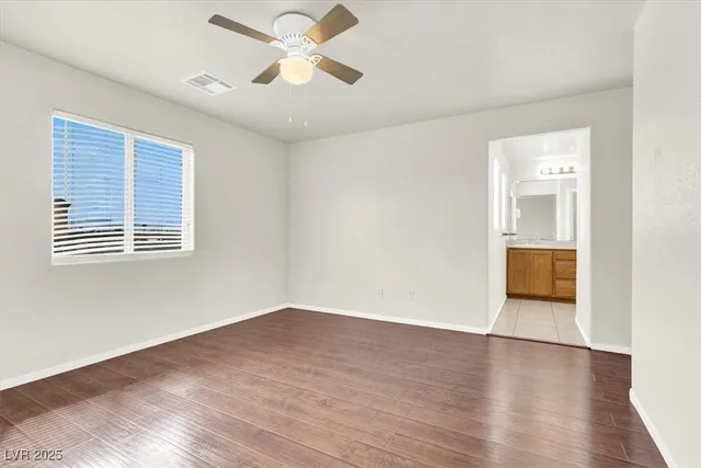 $1,800 | 6909 Graceful Cloud Avenue, Las Vegas, NV 89122