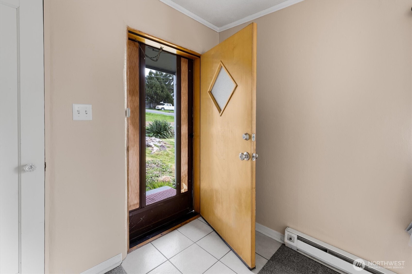 3329 Virginia Way Longview, WA 98632 - Photo 5 of 40