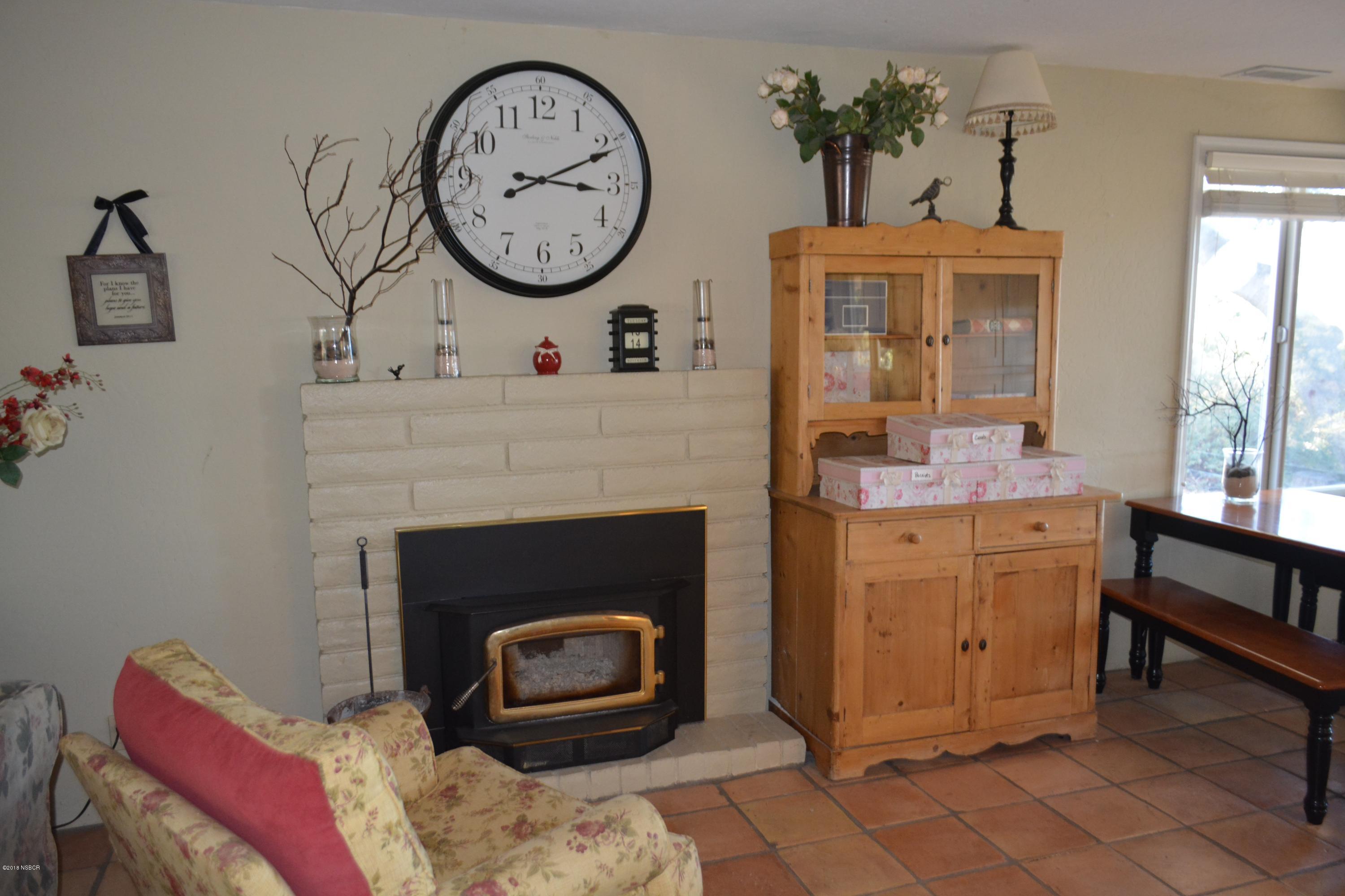 3170 Crucero Road Lompoc, CA 93436 - Photo 8 of 28 DSC_0965