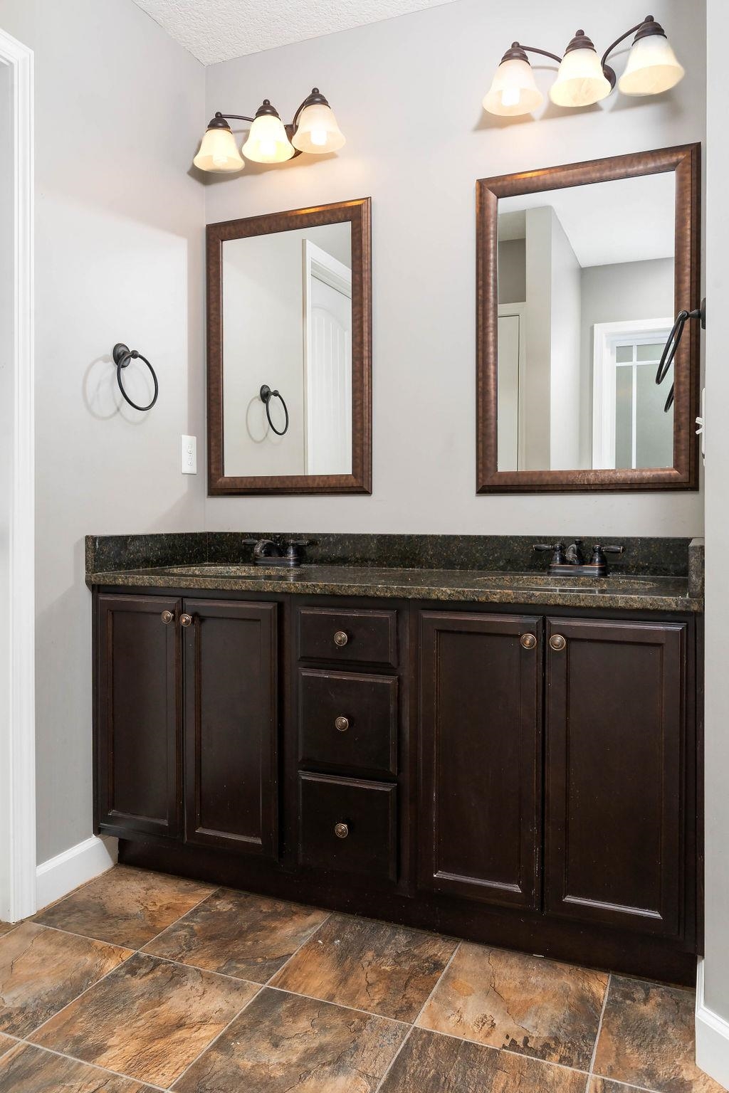 281 Highland Springs Loop Inman, SC 29349 - Photo 19 of 32
