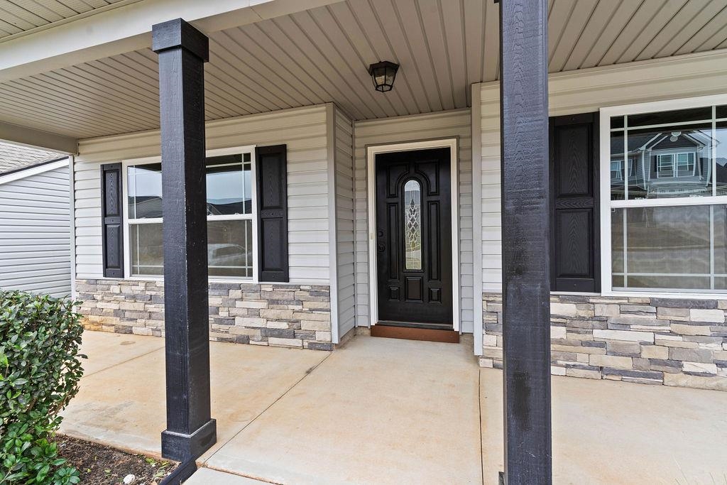 281 Highland Springs Loop Inman, SC 29349 - Photo 4 of 32