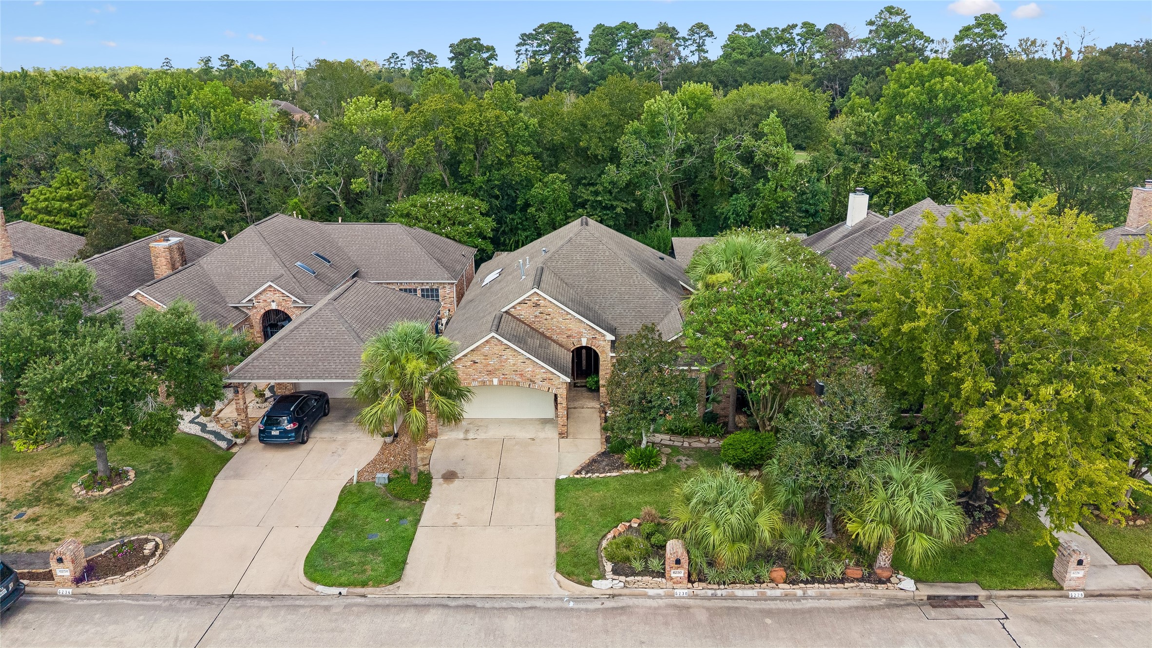 6230 Agassi Ace Court Spring, TX 77379 - Photo 2 of 41 Gallery Image 2