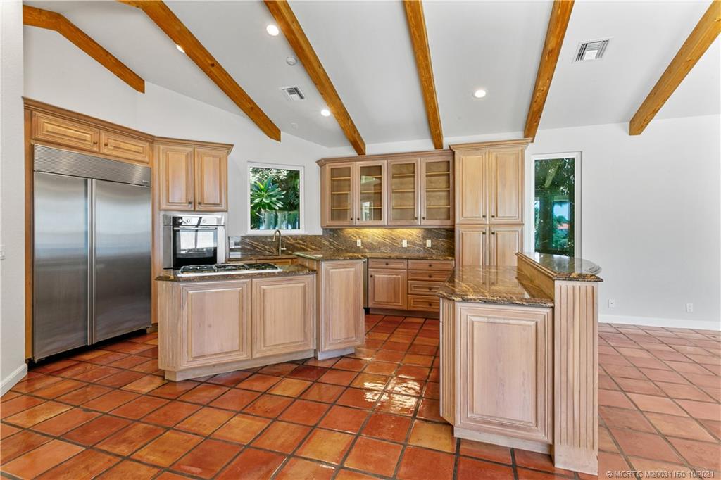 22 Castle Hill Way Stuart, FL 34996 - Photo 13 of 25 Kitchen
