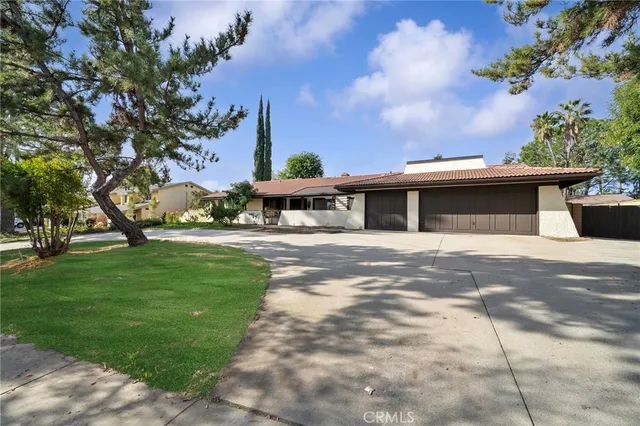 $1,100,000 | 2025 North 2nd Avenue, Upland, CA 91784