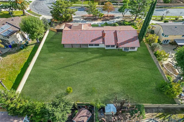 $1,100,000 | 2025 North 2nd Avenue, Upland, CA 91784