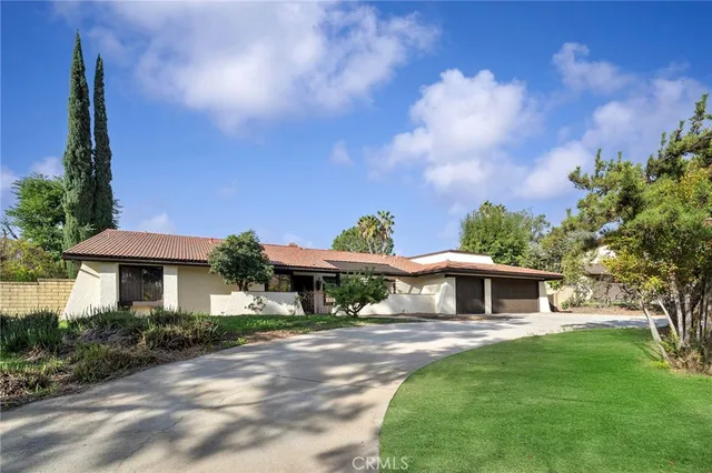 $1,100,000 | 2025 North 2nd Avenue, Upland, CA 91784