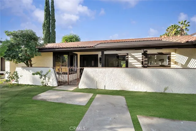 $1,100,000 | 2025 North 2nd Avenue, Upland, CA 91784