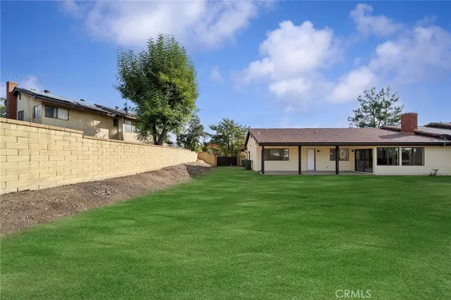 $1,100,000 | 2025 North 2nd Avenue, Upland, CA 91784