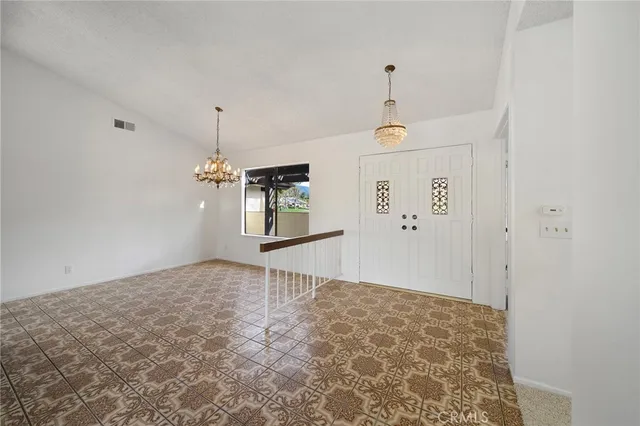 $1,100,000 | 2025 North 2nd Avenue, Upland, CA 91784