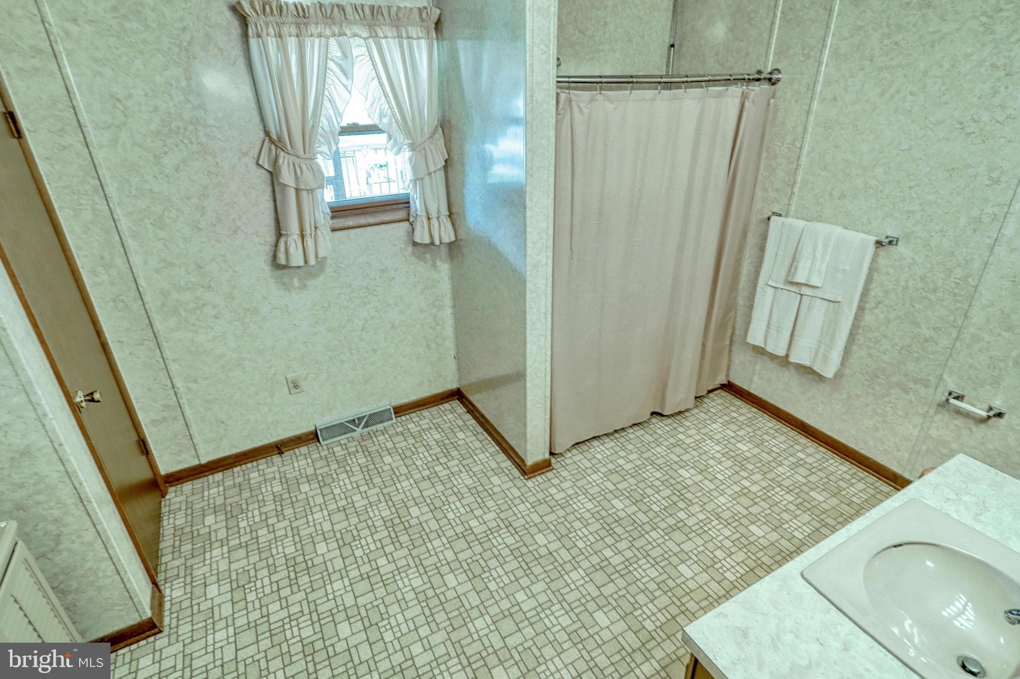 4858 Lehman Road Spring Grove, PA 17362 - Photo 50 of 57 Main Bathroom