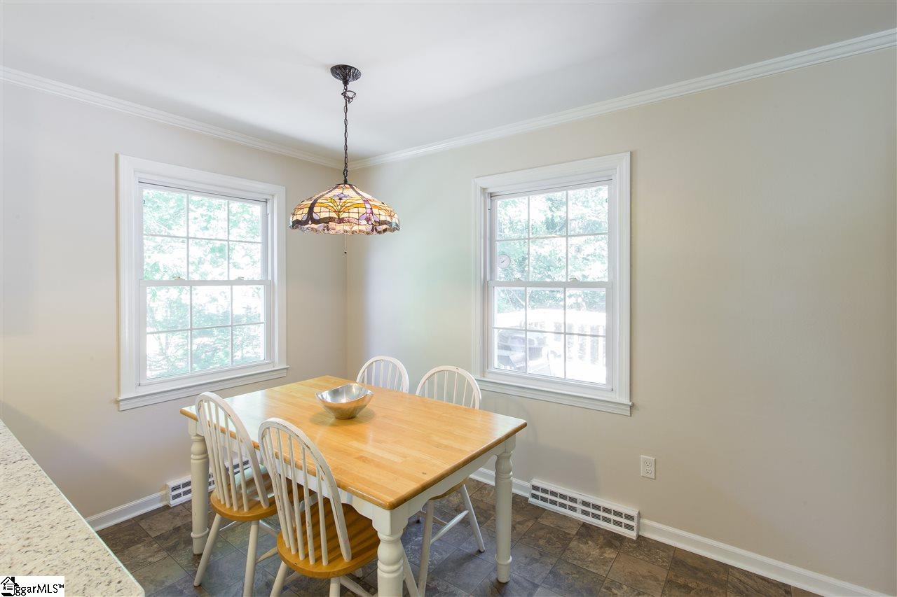 14 Randy Drive Taylors, SC 29687 - Photo 13 of 32 Gallery Image 13