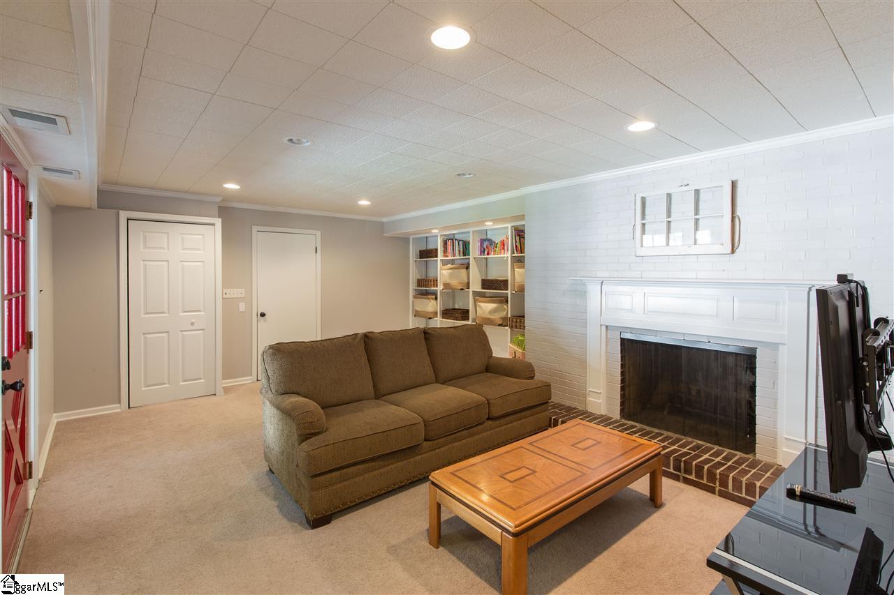14 Randy Drive Taylors, SC 29687 - Photo 24 of 32 Gallery Image 24