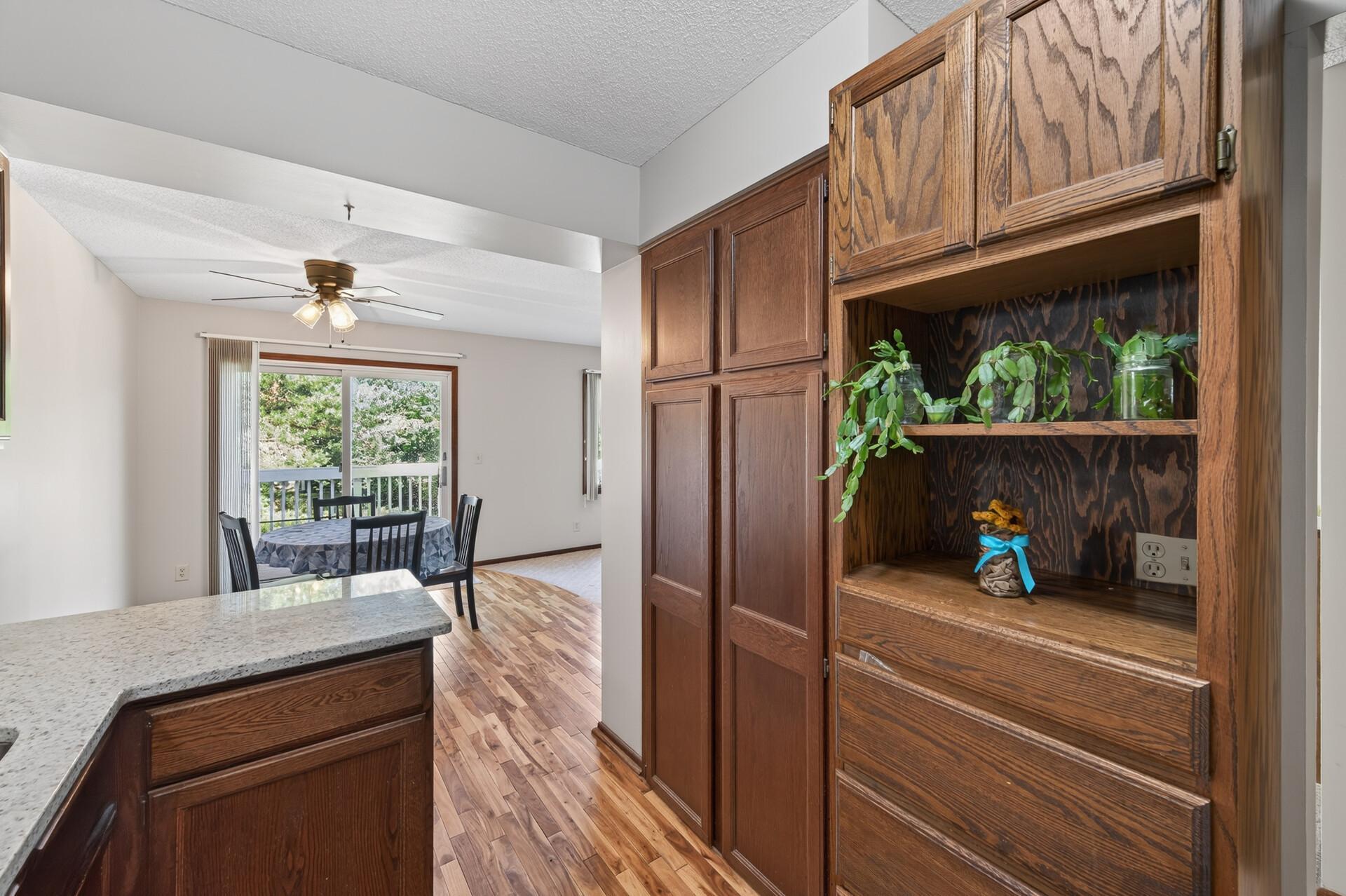 4664 Ridge Cliff Drive Eagan, MN 55122 - Photo 21 of 36