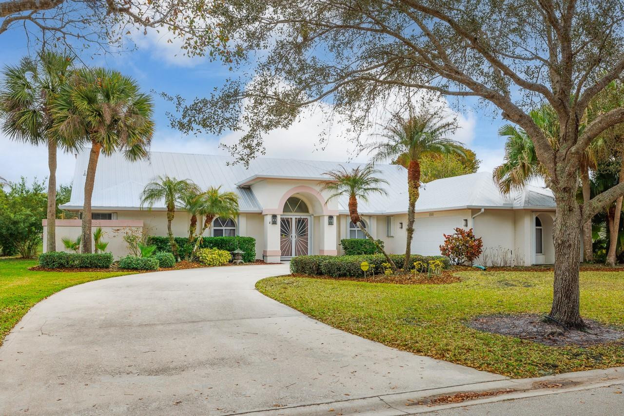 2303 Southwest Danforth Circle Palm City, FL 34990 - Photo 3 of 41 Photo 3
