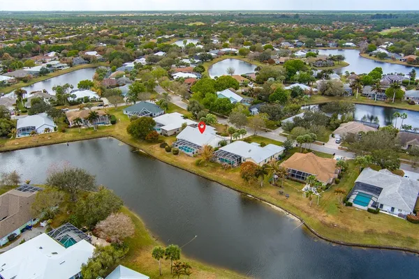 $690,000 | 2303 Southwest Danforth Circle, Palm City, FL 34990