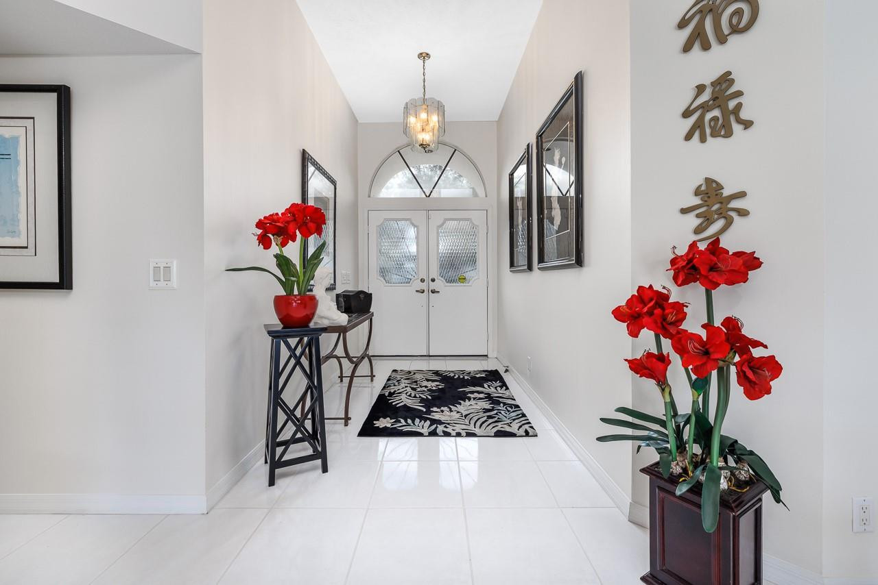 2303 Southwest Danforth Circle Palm City, FL 34990 - Photo 6 of 41 Photo 6