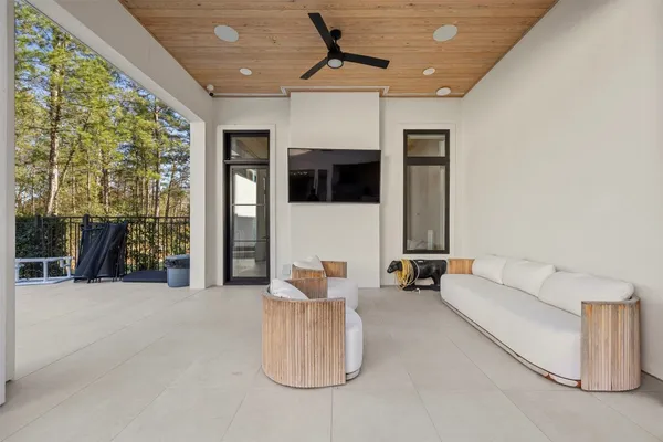 $4,299,999 | 502 Grand Palisade Place, Montgomery, TX 77316