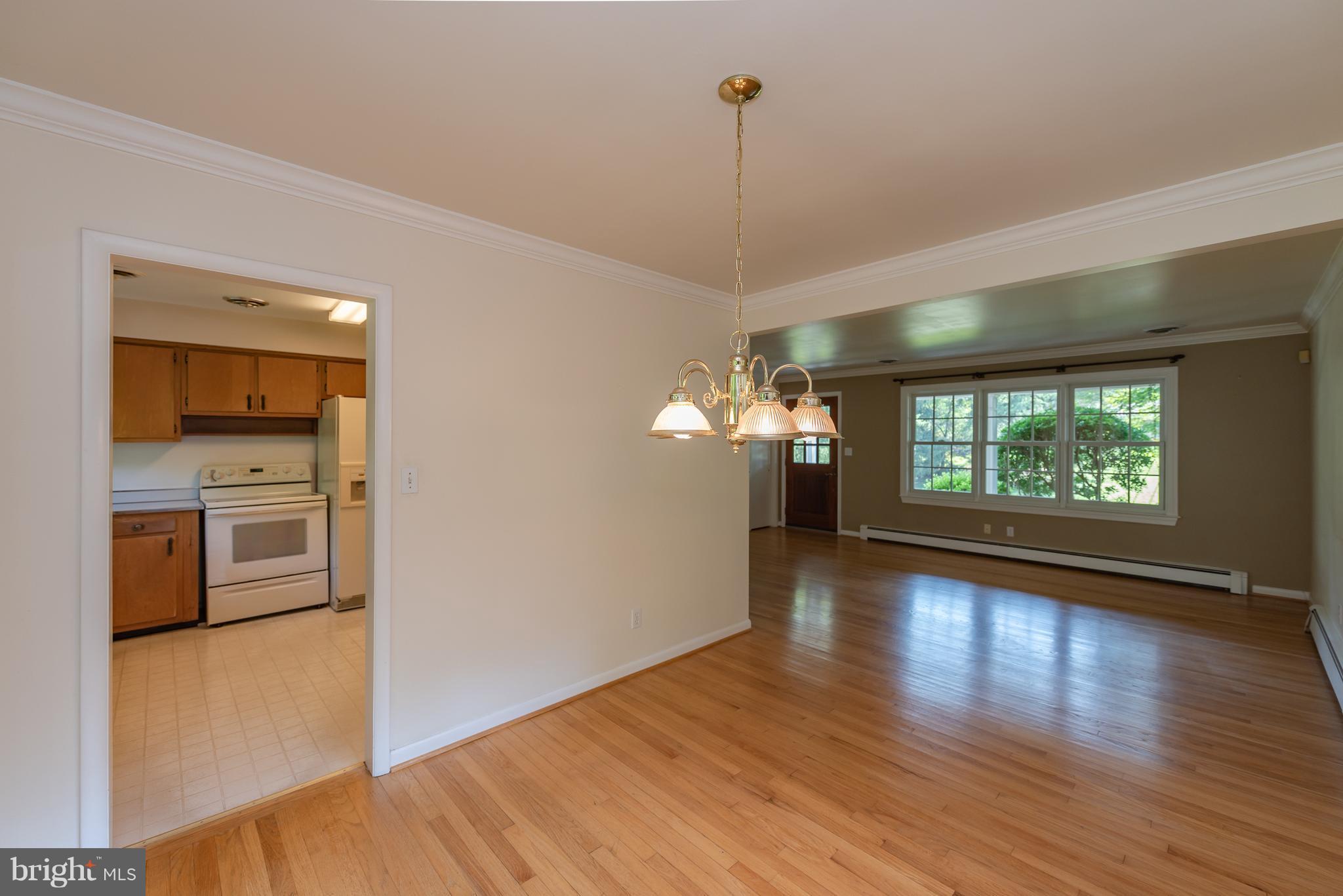 3710 Meadowvale Road Ellicott City, MD 21042 - Photo 11 of 27 Dining Room