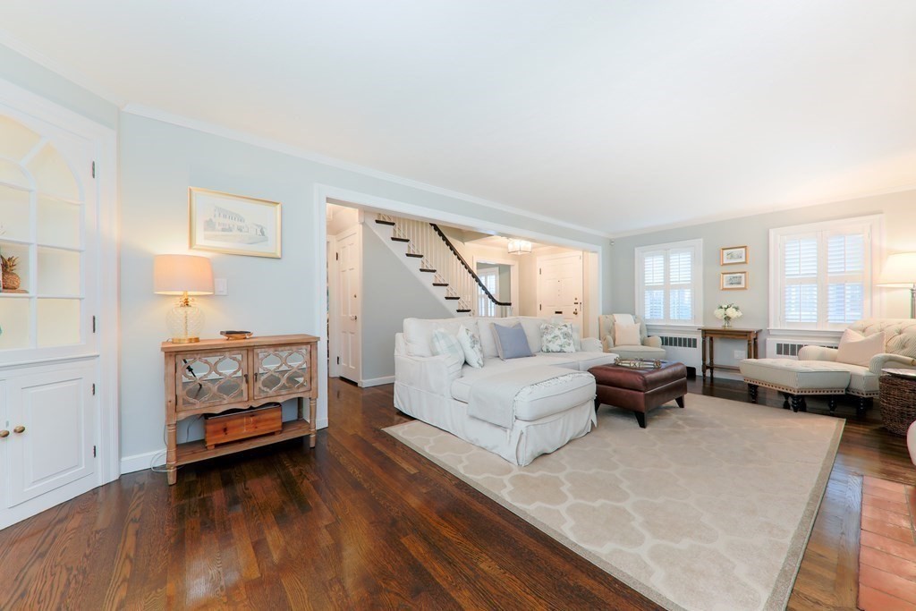 12 Rustlewood Road Milton, MA 02186 - Photo 4 of 21 Gallery Image 4